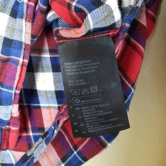 Divided Red Blue White Plaid Cropped Shirt Size 2 - Picture 4 of 5